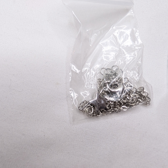 Six Pairs Silver Toned Charm Necklaces NEW - Picture 6 of 7